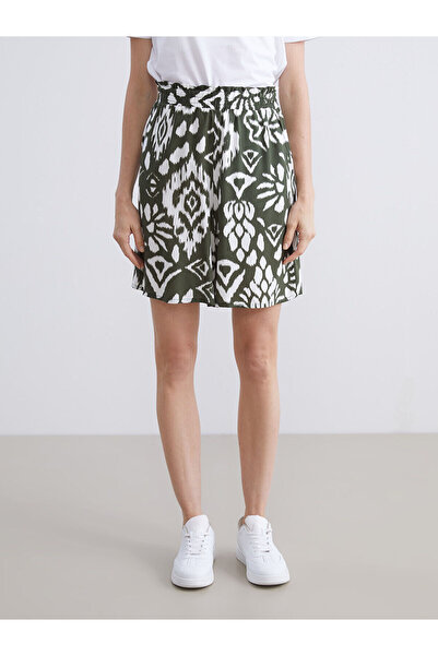 LC Waikiki Green Patterned Women's Shorts with Elastic Waist