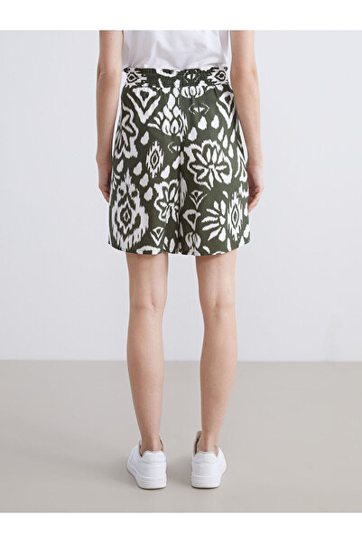 LC Waikiki Green Patterned Women's Shorts with Elastic Waist