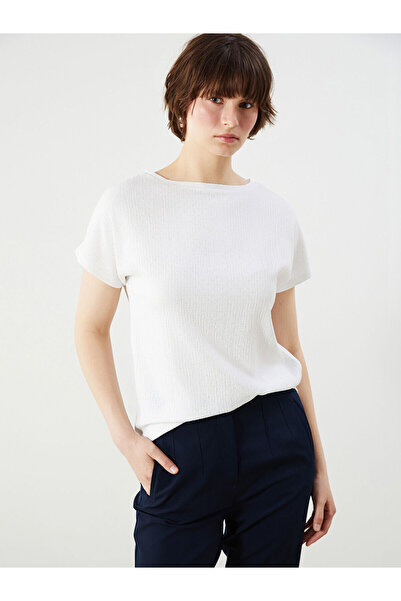 LC Waikiki Γυναικείο T-Shirt με μοτίβο με λαιμόκοψη