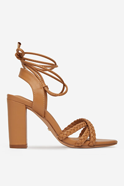 DeeZee Γυναικεία Σανδάλια σε κούμπωμα, καφέ, κούμπωμα 37