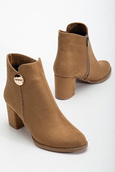 Dilimler Ayakkabı Tan Women's Heeled Boots Suede Stone Detailed Round Toe