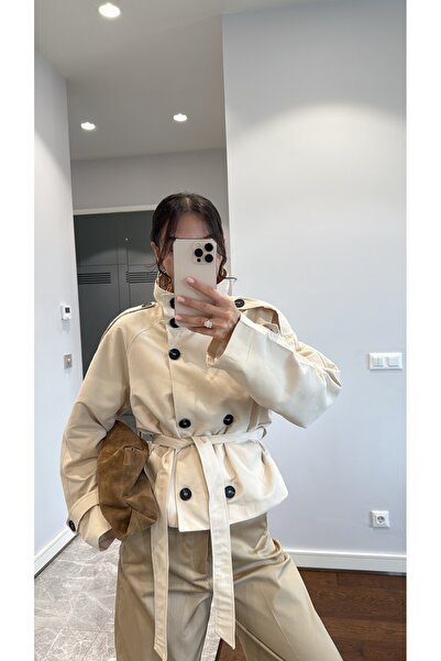 Genel Markalar DİK YAKA KUŞAKLI VE ASTARLI KISA TRENÇKOT