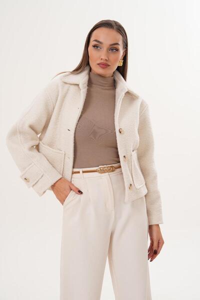 Flame İstanbul Butik Μάλλινο κρεμ μπουφάν με διπλή τσέπη με κουμπιά μπροστά SRP1065