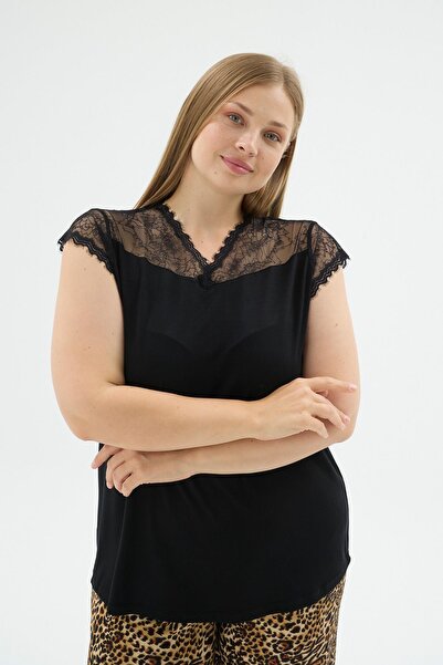 Sevim Women's Plus Size Lace Detailed Black Leopard Patterned Capri Pajama Set C4T2N371