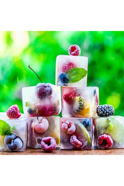 Flippy ice cube tray with press, food-grade silicone, 6 cubes, 10.5 x 7.5 x 4.1 cm, white