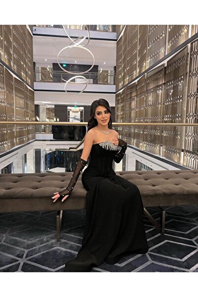 Narin Boutique Evening dress with luxurious sleeves