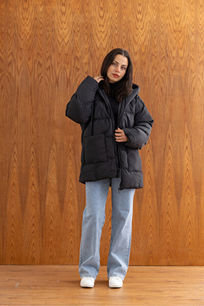 TUĞBA ERGÜL Jachetă puf oversize cu glugă pentru femei