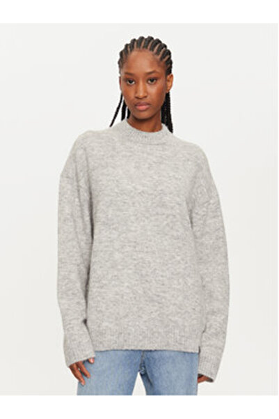 Calvin Klein Women's Sweater J20J224636 Gray