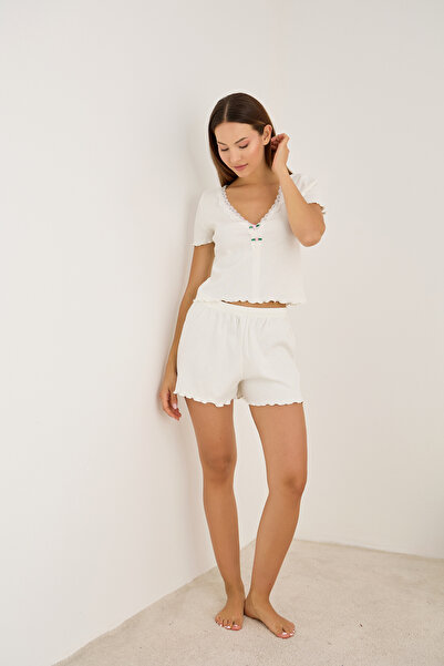 Siyah İnci Σετ σορτς-πιτζάμα με δαντέλα και καμιζόλα από κορδόνι εκρού 7949