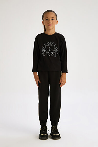 Tyess Girl Black Tshirt