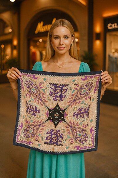 Axesoire 14844 Etnik Desenli Siyah Çift Tarafı Baskılı Bandana Fular 70x70 cm