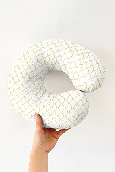 Evimde Bambaşka Pernă pentru gât cu model cu squame de pește auriu - Pernă de...
