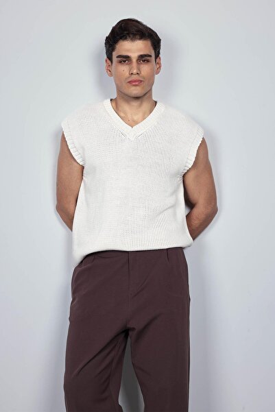 ablukaonline Men's Oversize V-Neck Knitwear Sweater Beige