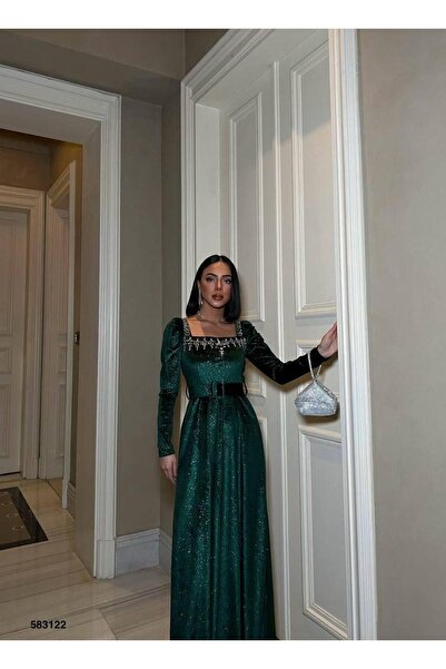 Modafeminen ROCHIE DE SEARĂ FLEXIBILĂ, CATIFELĂ SILVERY, Gât pătrat, cu detal...