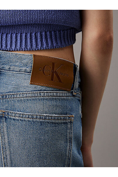 Calvin Klein Women's High Rise Straight Jean Pants