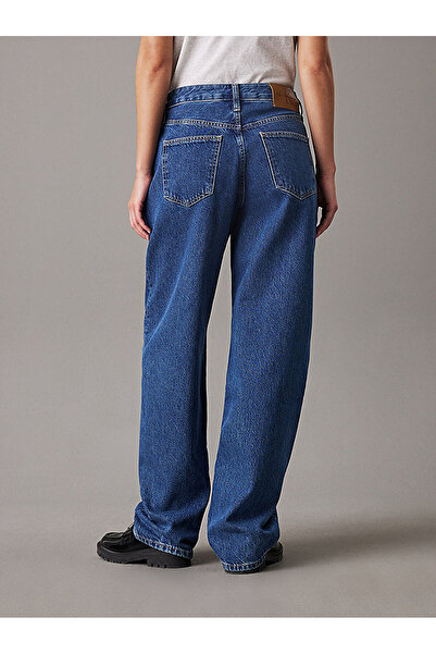 Calvin Klein Women's 90's Loose Jeans