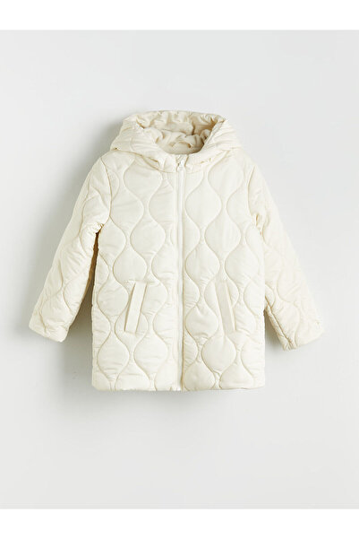 LC Waikiki LCW ECO Ecru cu glugă Palton pentru fete cu model matlasat