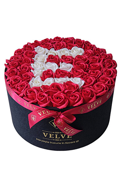 velve Aranjament Floral Etern personalizat cu litera E, in cutie rotunda neag...