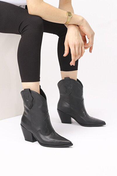 Bej Ayakkabı UGİ BOT