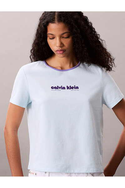Calvin Klein Women's Retro Logo Graphic T-Shirt