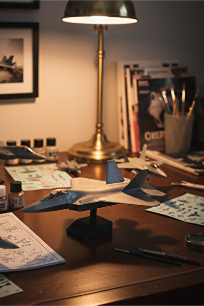 Forge Triverse F22 Uçak Model Kiti