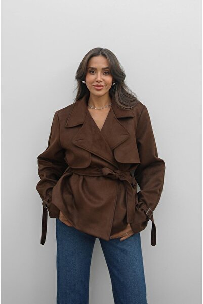 Havoş Barna Gavin öves velúrkabát