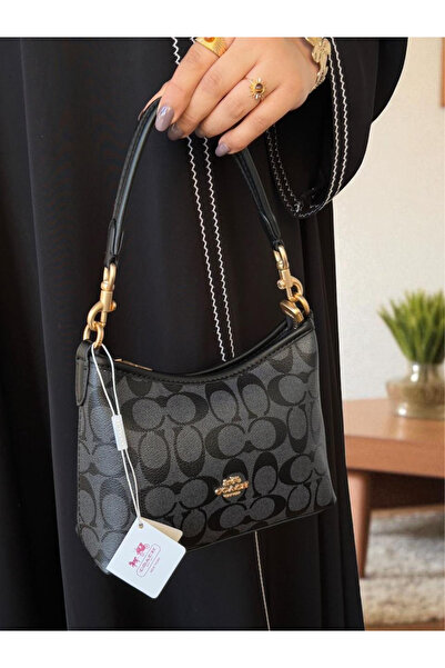 Generic High quality shoulder bag with accessories