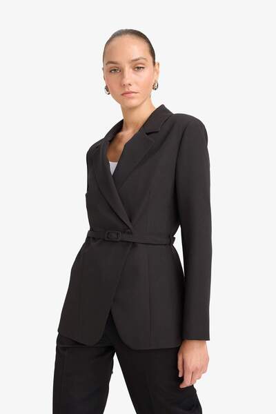 DeFacto Regular Fit Düğmeli Kemerli Blazer Ceket F9478AX25WN
