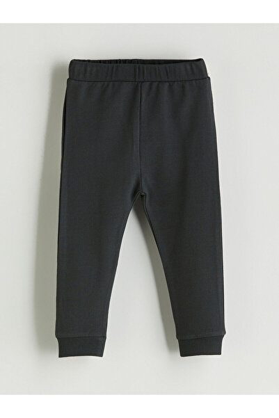 LC Waikiki Özmarka New Season Elastic Waist Baby Boy Jogger Sweatpants Bottoms 3-Piece Set