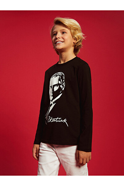 LC Waikiki Παιδικό μπλουζάκι LCW με στάμπα Ataturk για αγόρια (W4)