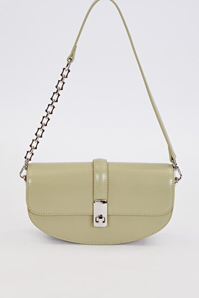 Levidor Green Metal Detailed Shoulder Bag