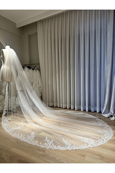 enb Platinum Veil with Sequin Leaf Pattern