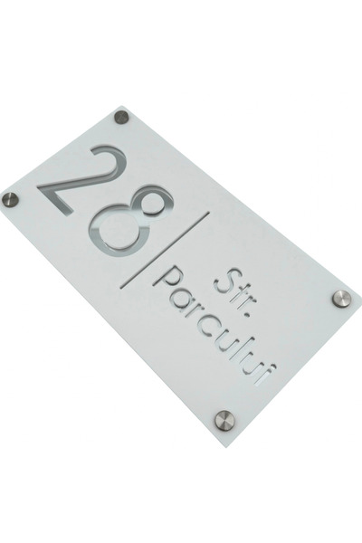 Adresa VIP NUMAR CASA PREMIUM - Alb Satinat Argintiu Oglinda 4 Distantieri Argintii - 28x15cm