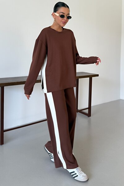 Trendseninle Kadın Kahverengi Yan Kalın Çizgili Yırtmaç Detaylı Modal Kumaş Alt-Üst Takım