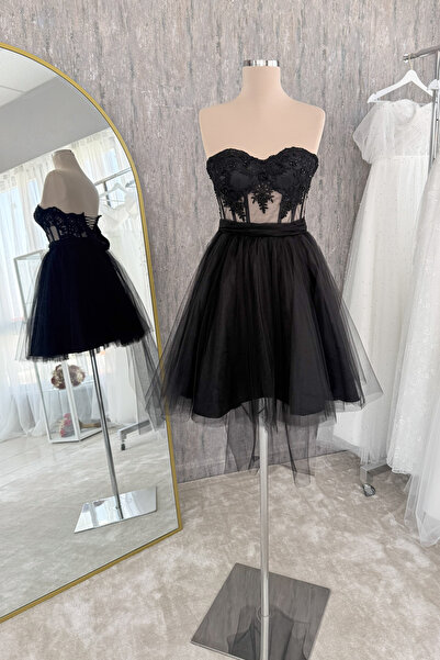 Lenta Moda Siyah Dantelli ve Kurdele Kemer Detaylı Mini Gece ve Parti Elbisesi