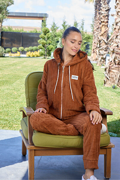 Miss Meryem Kiremit Welsoft Yumuşacık, Sıcak Tutan ve Rahat Full Fermuarlı, Kapüşonlu Pijama Takım