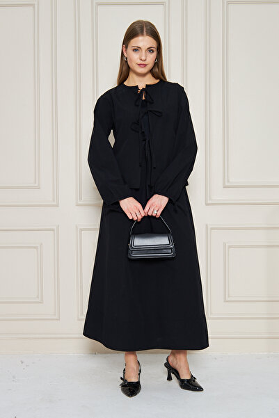 ESPİNA Lace-Up Front Gathered Sleeve Skirt Blouse Set