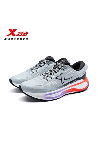 Xtep Barbati Pantofi de alergare gri/negru Foggy 6912670710780
