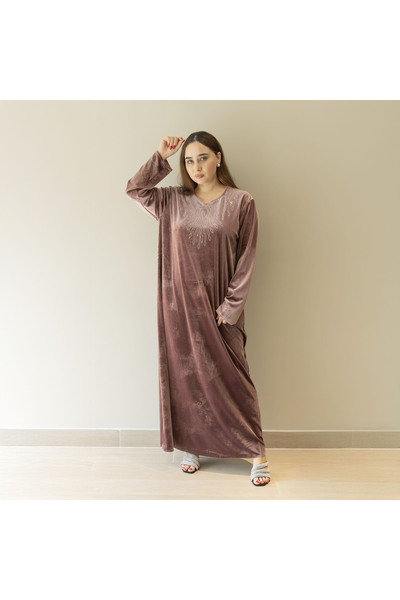 LINELLE جلابية شتوية نسائية - إطلالة مخملية وردية بنفسجية بأكمام طويلة، تفاصي...