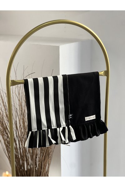 KaiAtelier طقم منشفتَي تجفيف من الكتان Stripe X Lune، مزين بكشكشة