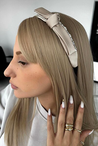 TAKIŞTIR Cream Color Ribbon Figured Stone Detailed Crown