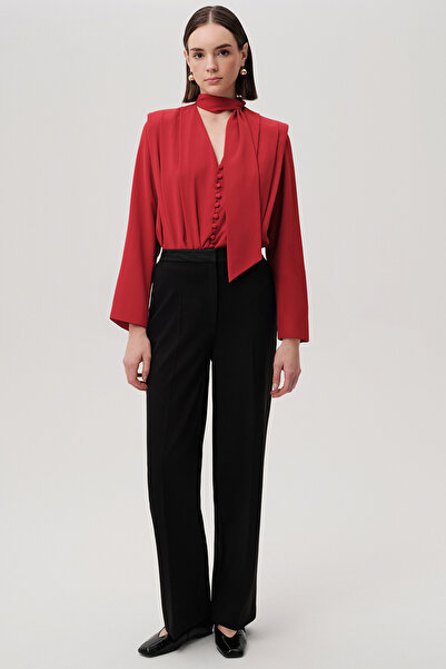 Exquise High Waist Regular Black Trousers with Pockets on the Legs