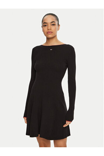 Tommy Jeans Rochie tricotată pentru femei DW0DW19469 Negru
