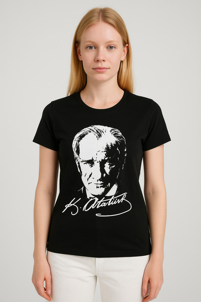 Sibel Günay Butik Μαύρο μπλουζάκι Ataturk με τύπωμα Unisex |   100% βαμβάκι |...