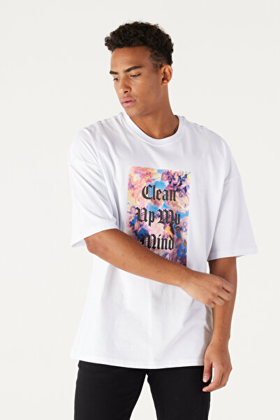 AC&Co / Altınyıldız Classics Tricou alb pentru bărbați, cu decolteu, 100% bumbac, imprimat