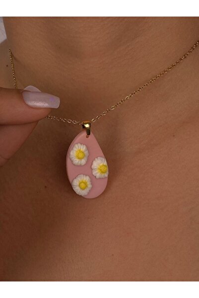 Furtek Aksesuar قلادة من الفولاذ على شكل زهرة الأقحوان الصفراء مطلية بالذهب م...