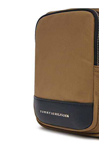 Tommy Hilfiger Men's Pouch AM0AM13190 Brown