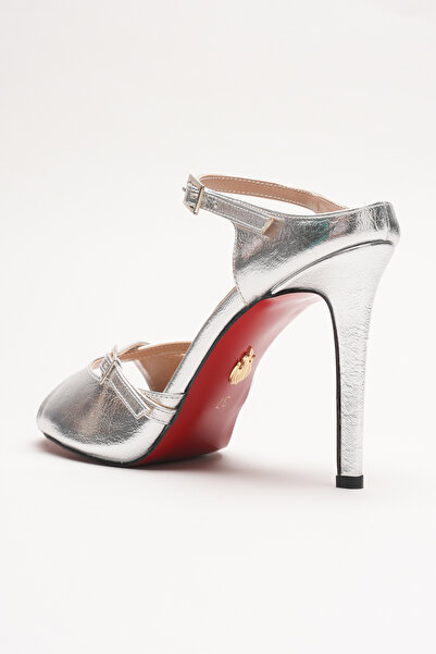 Ayakkabı Ateşi Women's Double Strap Design Heeled Shoes Liona Silver Wrinkled