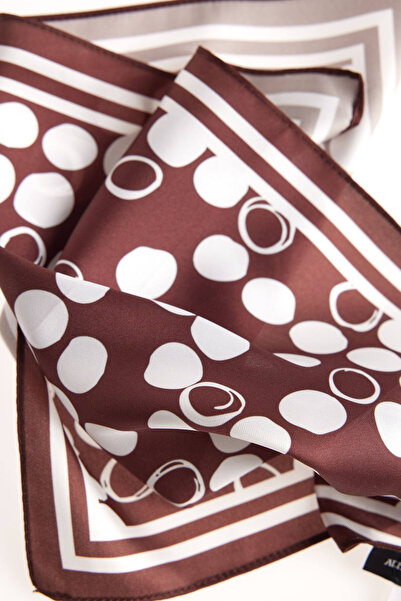 ALTINYILDIZ CLASSICS Men's Brown-White Patterned Handkerchief