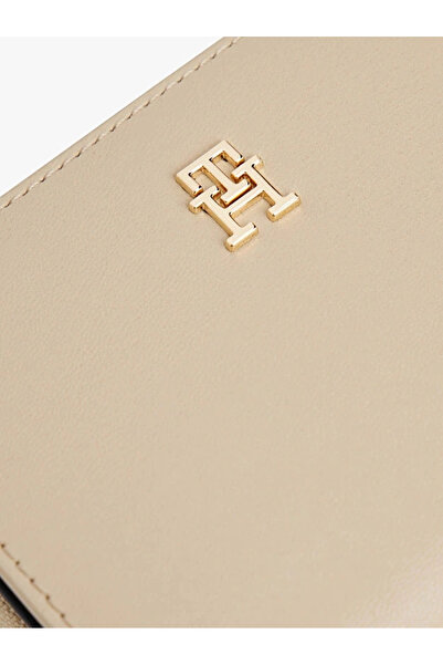 Tommy Hilfiger Th Icon Medium Zippered Cover Women's White Wallet Aw0Aw17742Rbt